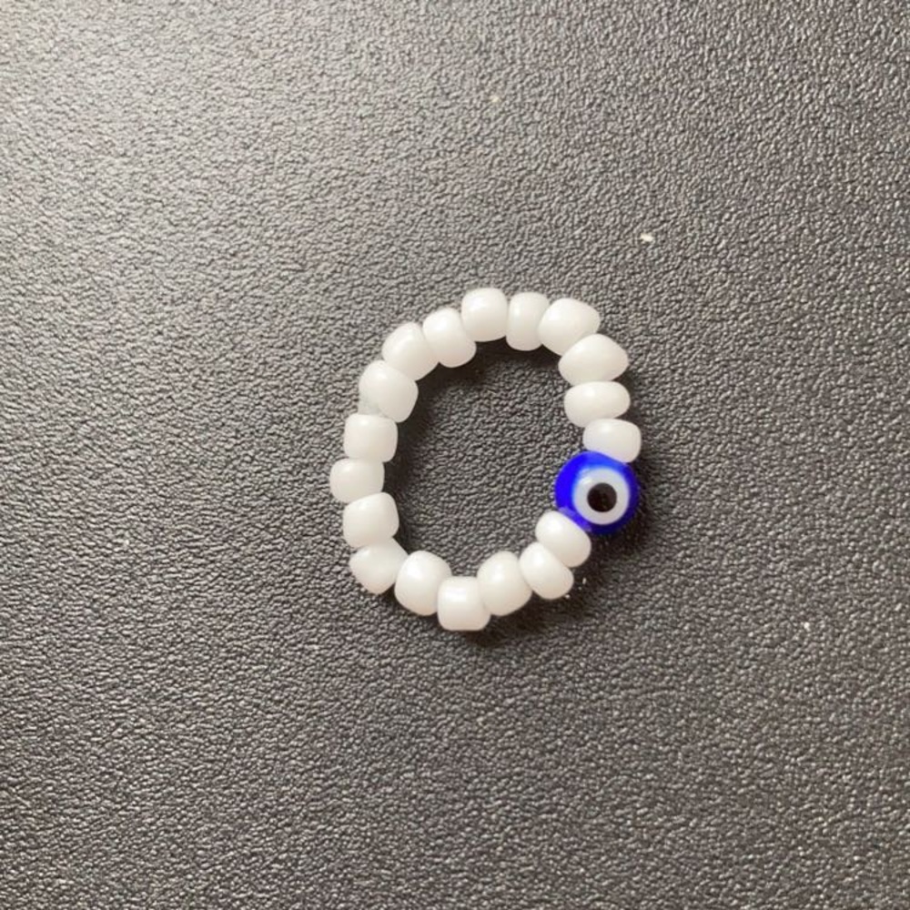 beaded ring🧿